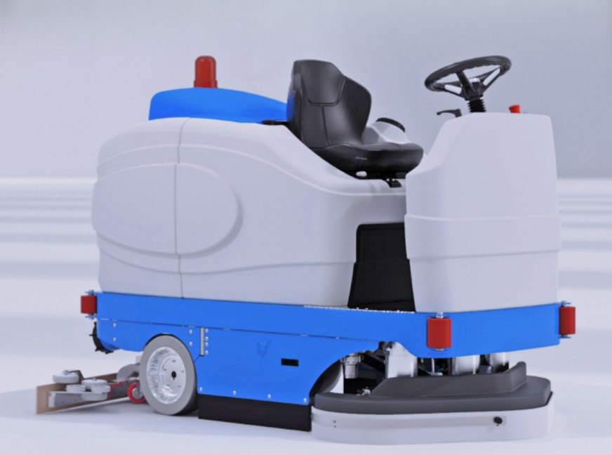 Ride-On Sweeper